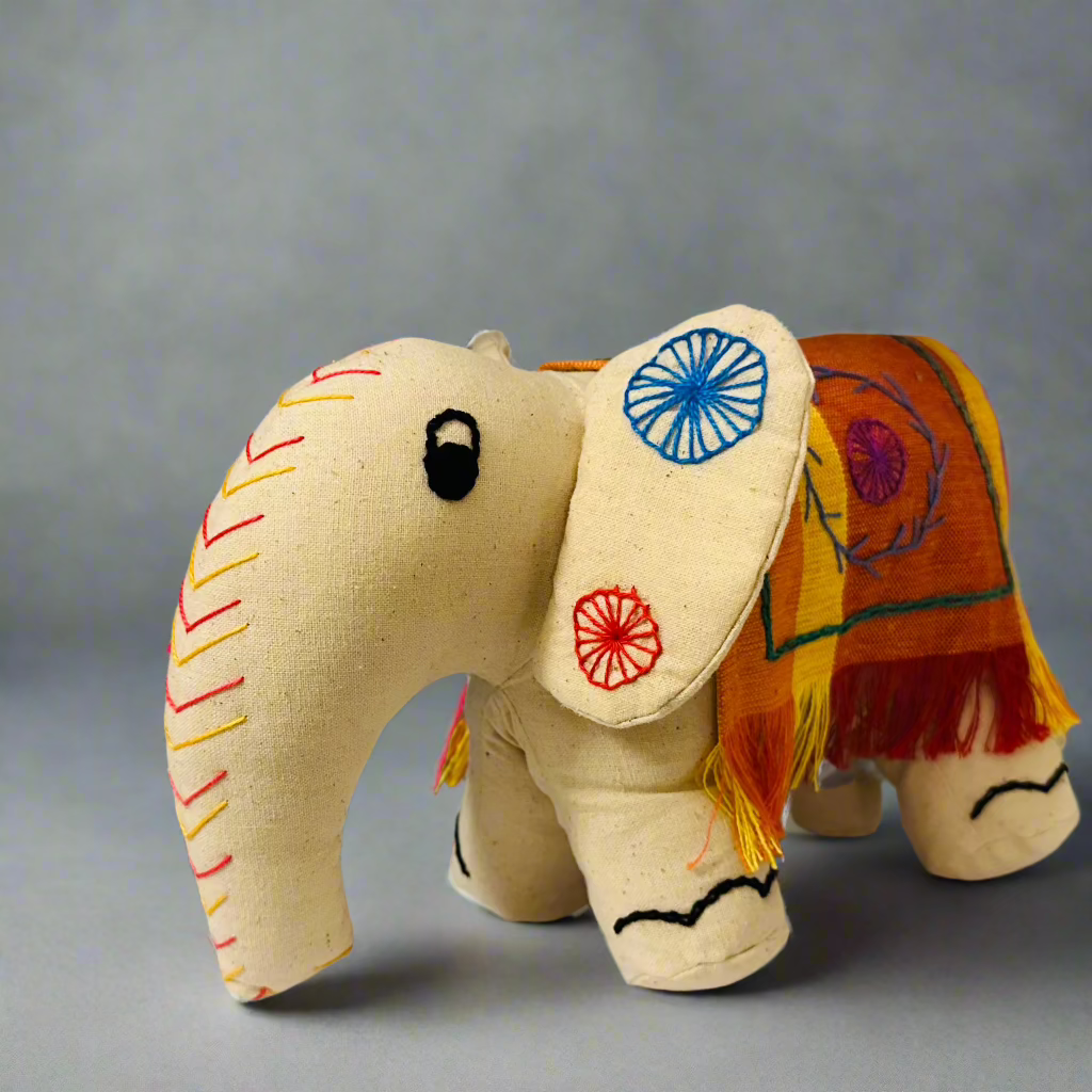 Eliy the Elephant (White)